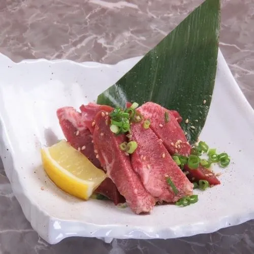 厚切りとんタン塩